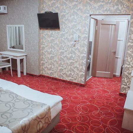 Magnum Hotell Berehove  Exteriör bild