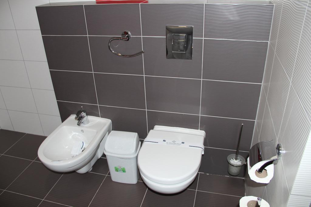 Magnum Hotell Berehove  Exteriör bild